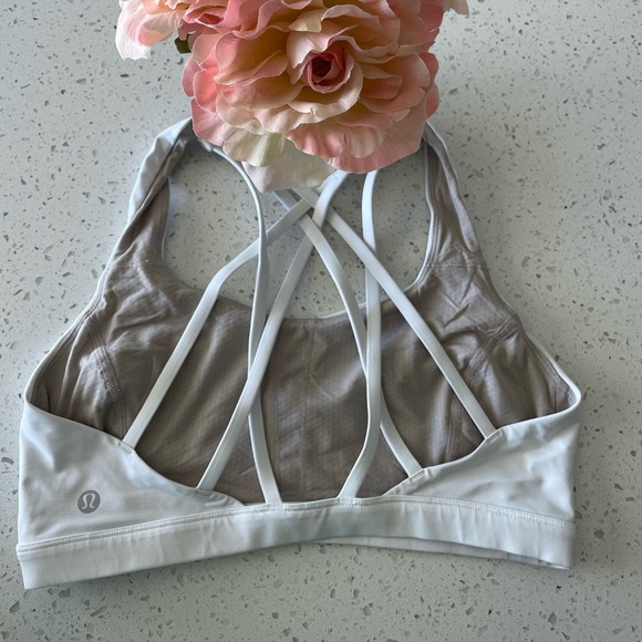 Lululemon sports bra - Picture 2 of 2
